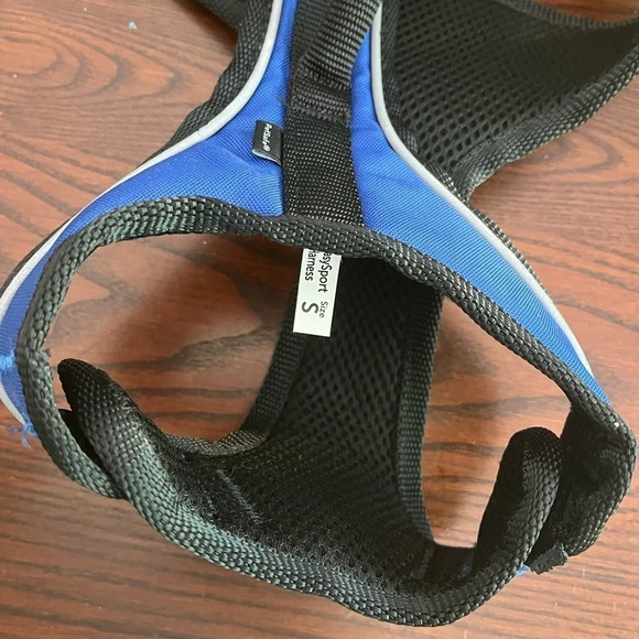 PetSafe EasySport Dog Harness Blue‎ Black Size Small NWOT Grab Handle Reflective - Picture 7 of 8